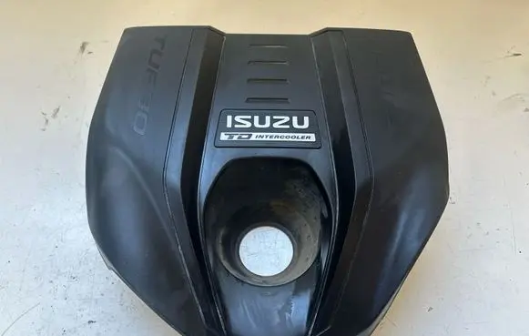 Isuzu D-Max Engine cover (trim)