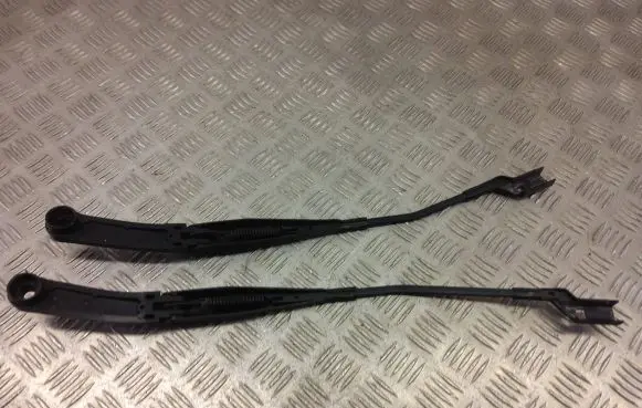 Jeep Renegade Front wiper blade arm 97036203