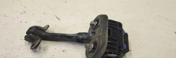 Fiat Ducato Front door check strap stopper