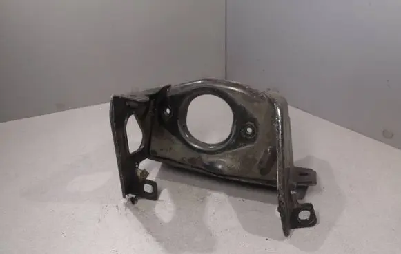 Peugeot 607 Engine mounting bracket 9623182980