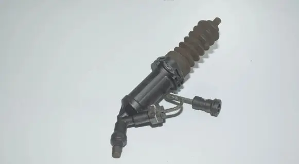 BMW 2 F22 F23 Clutch master cylinder 6795711 21526795711