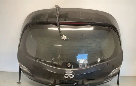 Infiniti FX Tailgate/trunk/boot lid
