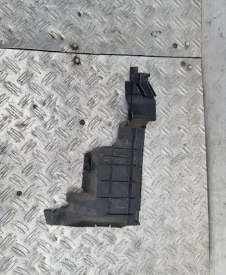 Audi A8 S8 D3 4E Intercooler air guide/duct channel 4E0121284K
