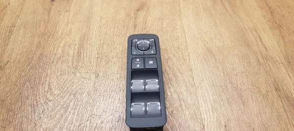 Lexus RX 450H Electric window control switch 8404048220