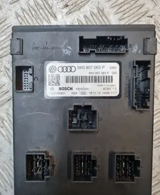 Audi A5 8T 8F Comfort/convenience module 8K0907063P