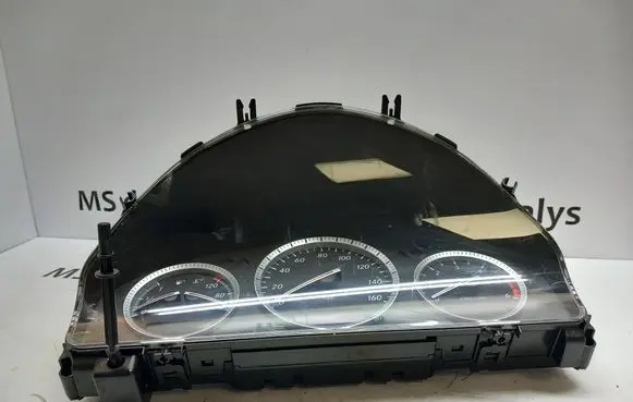 Mercedes-Benz C W204 Speedometer (instrument cluster) A2045402048 2045402048