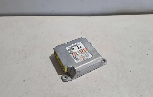 Lexus ES VII XZ10 Airbag control unit/module 8917033J40