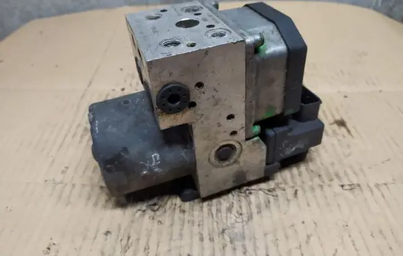 Audi A6 S6 C5 4B ABS Pump 0273004286 8E0614111H 0265220481