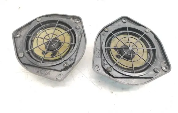 Audi A8 S8 D2 4D Rear door speaker 214055