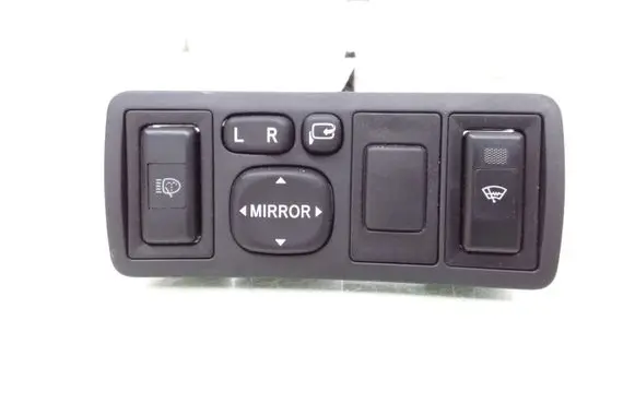 Toyota Avensis T250 Wing mirror switch 183757 156762