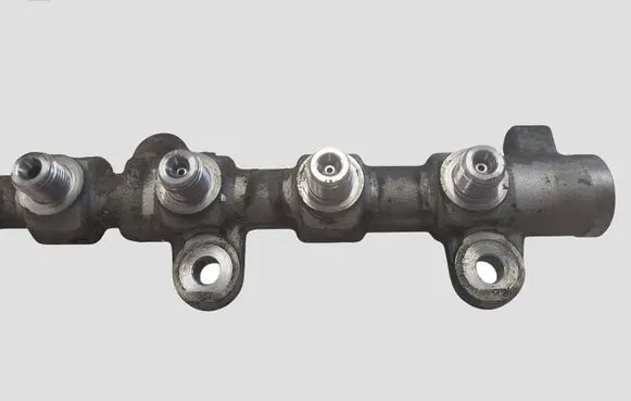 Opel Movano B Fuel main line pipe 0445214258 H8200912225