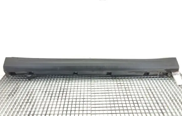 Suzuki SX4 S-Cross Front sill (body part) 7723163T0R