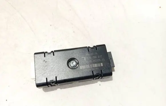 BMW 5 F10 F11 Antenna control unit 919986503 6520919986503