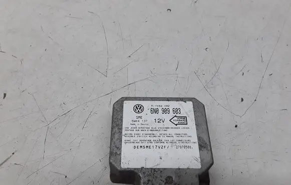 Volkswagen Golf III Airbag control unit/module 6N0909603 5WK4137