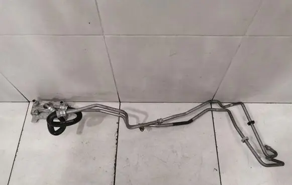 Mercedes-Benz S W222 Gearbox oil cooler pipe/hose A0995001900
