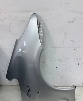 Citroen Xsara Picasso Fender