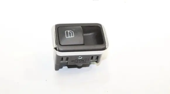 Mercedes-Benz C W204 Electric window control switch A2048707358