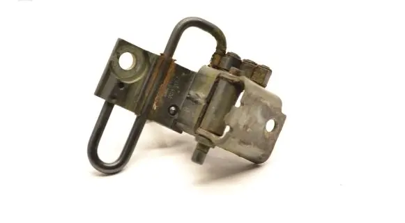 Audi A8 S8 D3 4E Front door lower hinge 4E0831412C