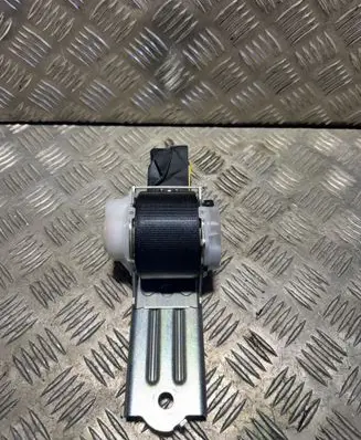 Subaru Forester SK Middle seatbelt (rear) 7J5720 0645534 090623