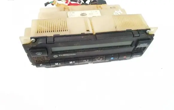 Volkswagen Golf IV Climate control unit 3b1907044b 5hb007617-10