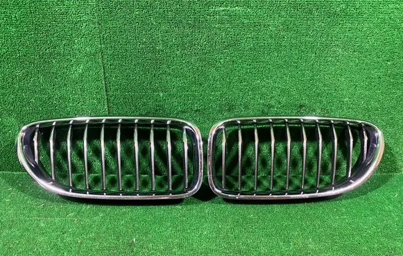BMW 6 F06 Gran coupe Front bumper upper radiator grill 7212849