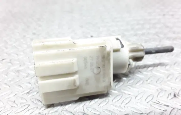 Clutch pedal sensor