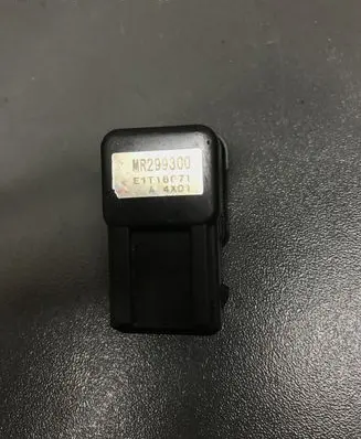 Audi A6 S6 C6 4F Air pressure sensor