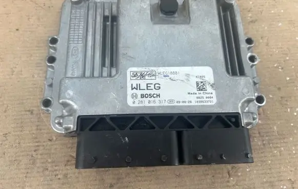 Ford Ranger Engine control unit/module WLEG18881 0281016317 1039S33721