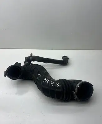 Audi A6 S6 C4 4A Air intake hose/pipe 4A0145747A 1E105804