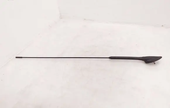 Ford Turneo Courier Radio antenna 