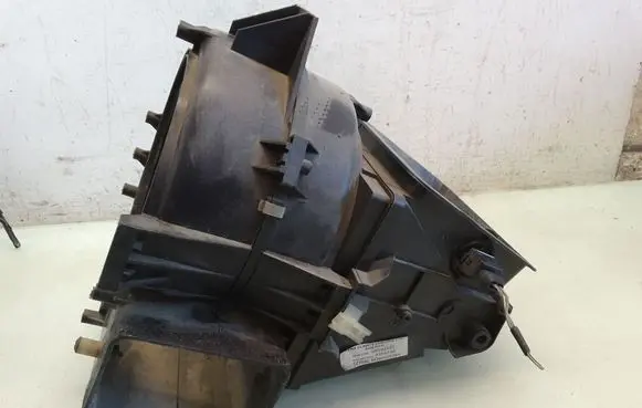 Land Rover Range Rover P38A Interior heater climate box assembly housing W961751K BTR573Q