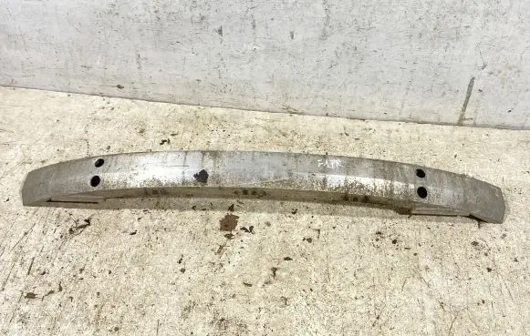 Land Rover Freelander Front bumper cross member 