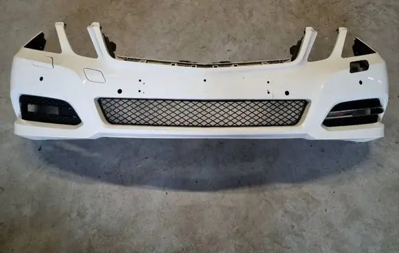 Mercedes-Benz E W212 Front bumper