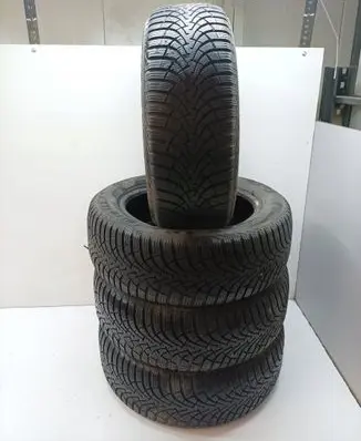 BMW 3 E46 R16 winter tire 