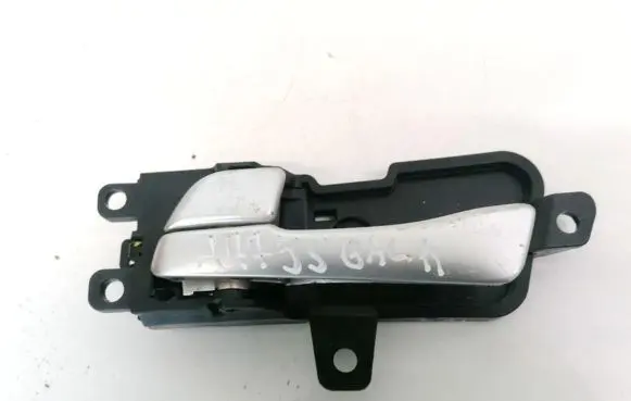 Hyundai Sonata Rear door interior handle 823103S000 82310-3S000