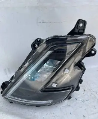 Volvo S80 Headlight/headlamp 23920860