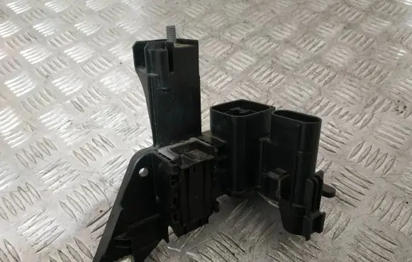 BMW 3 F30 F35 F31 Current control relay 9356158