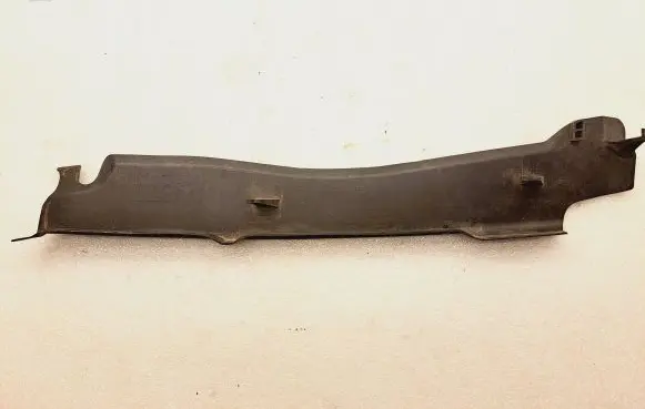 Subaru Outback Fender end trim 57256AJ0301