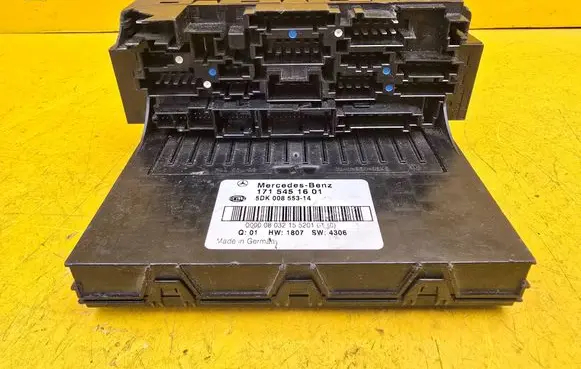 Mercedes-Benz SLK R171 SAM control unit 1715451601 5DK00855314