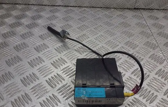Hyundai Trajet Coolant fan relay 9500-3A250