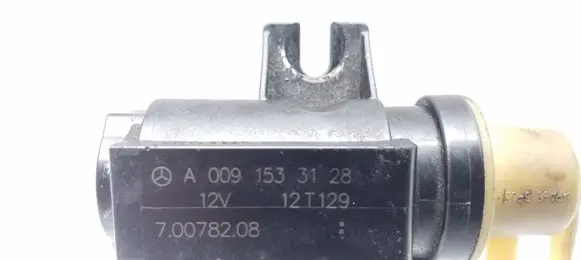 Mercedes-Benz E W212 Turbo solenoid valve A0091533128