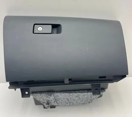 Volvo V60 Glove box 30755651