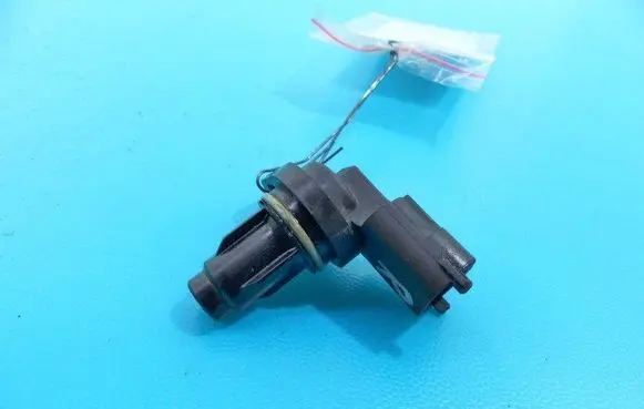 KIA Rio Camshaft position sensor 39350-2B030 IMPRK1180593