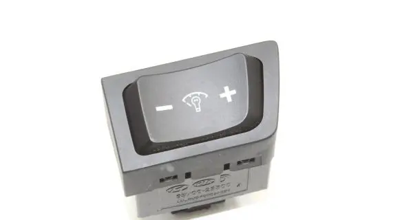Hyundai ix35 Other switches/knobs/shifts 937002S300