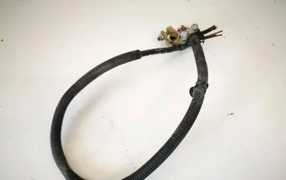Ford Focus Positive cable (battery)