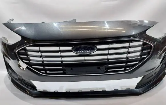 Ford Focus Front bumper NX7B-17C831-AA
