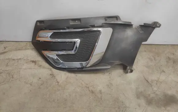 Ford Explorer V Front fog light trim/grill FB5317B969ADW