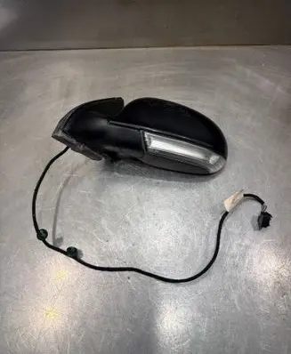 Volkswagen Jetta V Front door electric wing mirror 1K5857933 077509