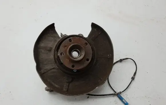 BMW 7 E65 E66 Rear wheel hub spindle/knuckle 07G2
