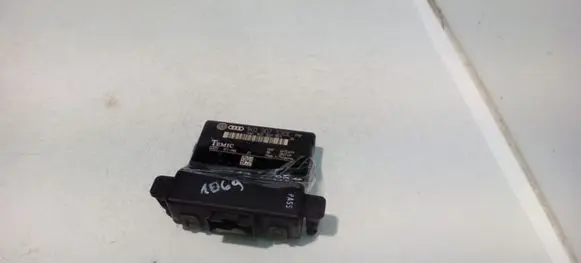 Skoda Octavia Mk2 (1Z) Gateway control module 1K0907530E 1K0907951